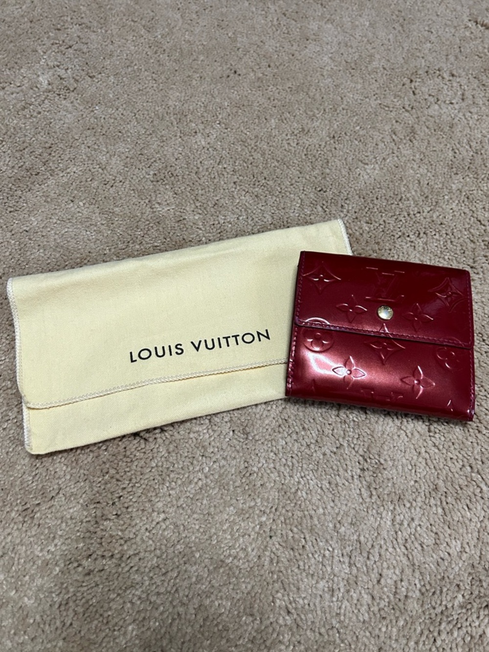 Louis Vuitton Monogram Vernis Elise Red Compact Wallet & dust bag